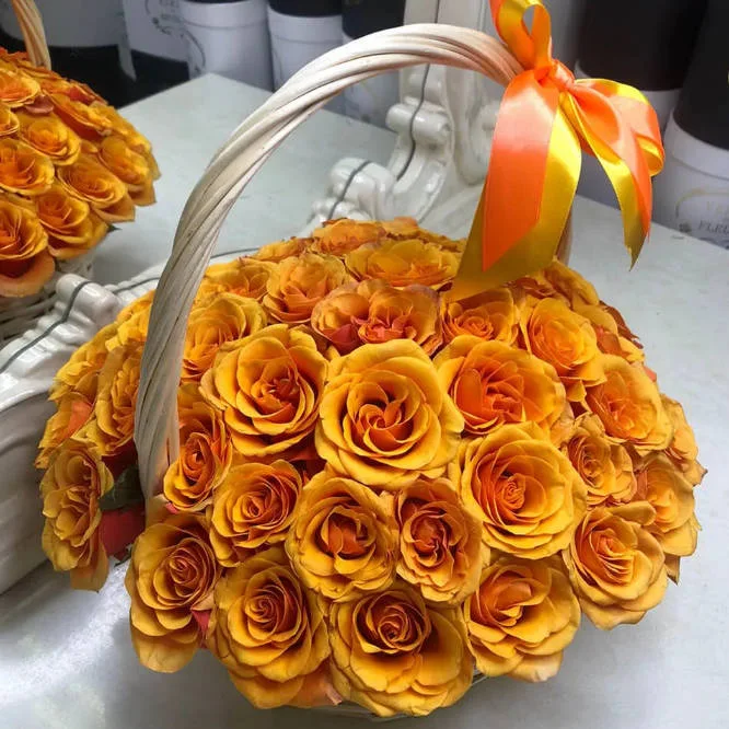 Цветок студентов