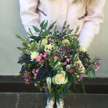 Микс из цветов в букете - 29 шт.