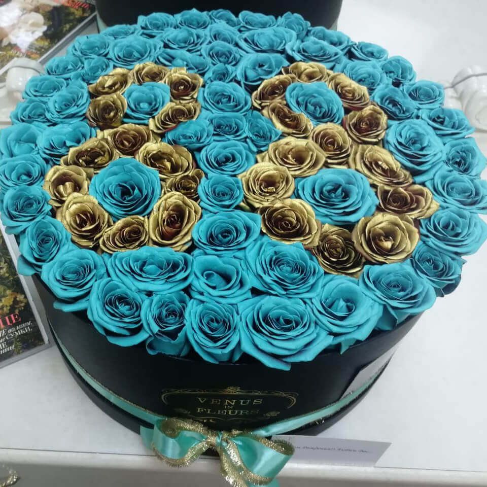  Бирюзовые розы с датой от 51 шт.