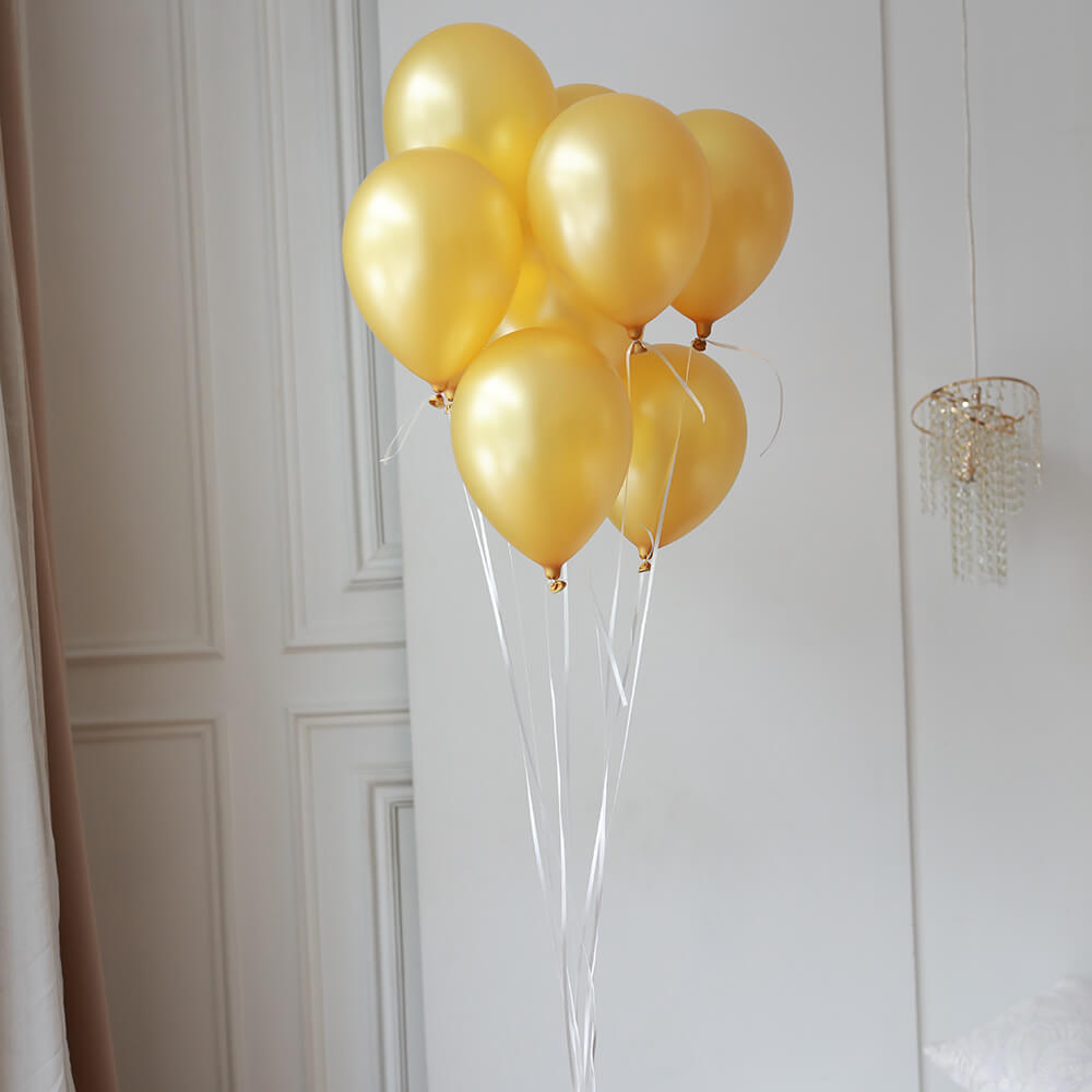 Облако золотых шаров - 9 шт.