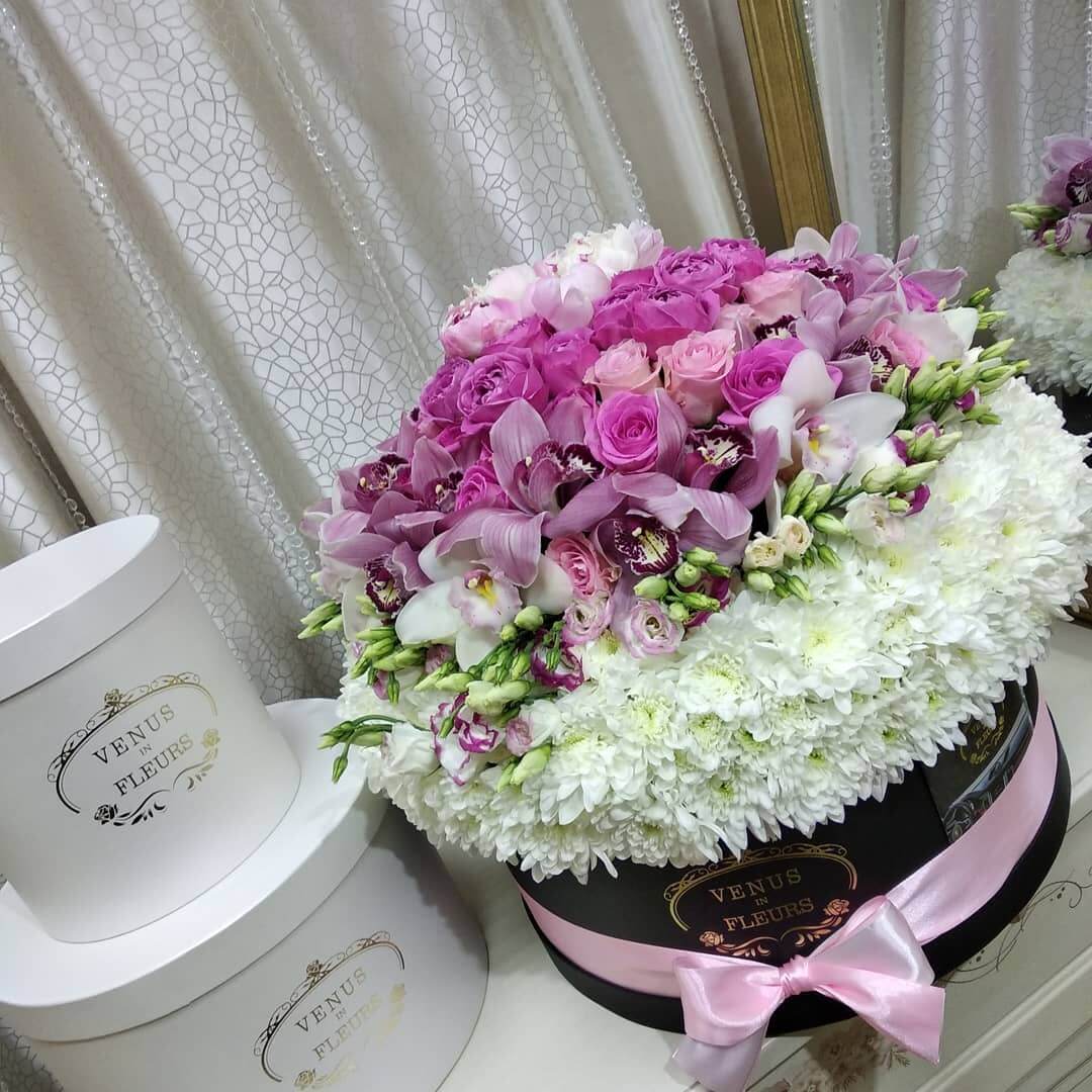 Хризантемы с розами - 81 шт.