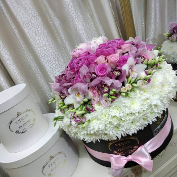 Хризантемы с розами - 81 шт.