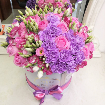 Гвоздика с эустомой в миксе от 51 шт. Гвоздика с эустомой в миксе от 51 шт.