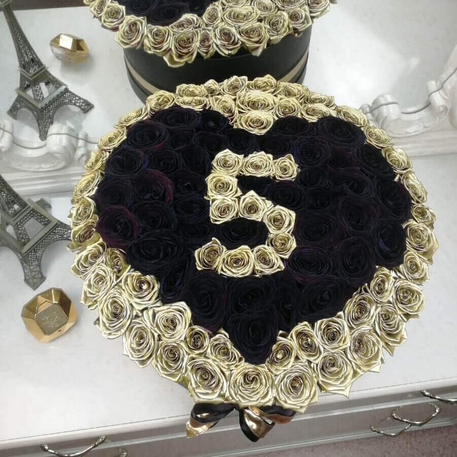 101 золотая роза с датой