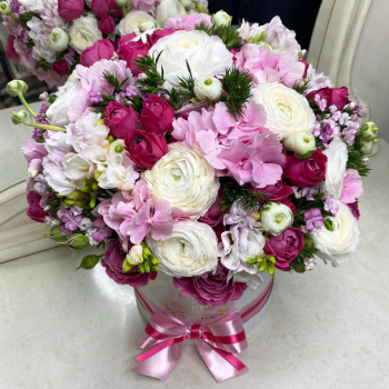 Ранункулюсы в миксе - 71 шт.