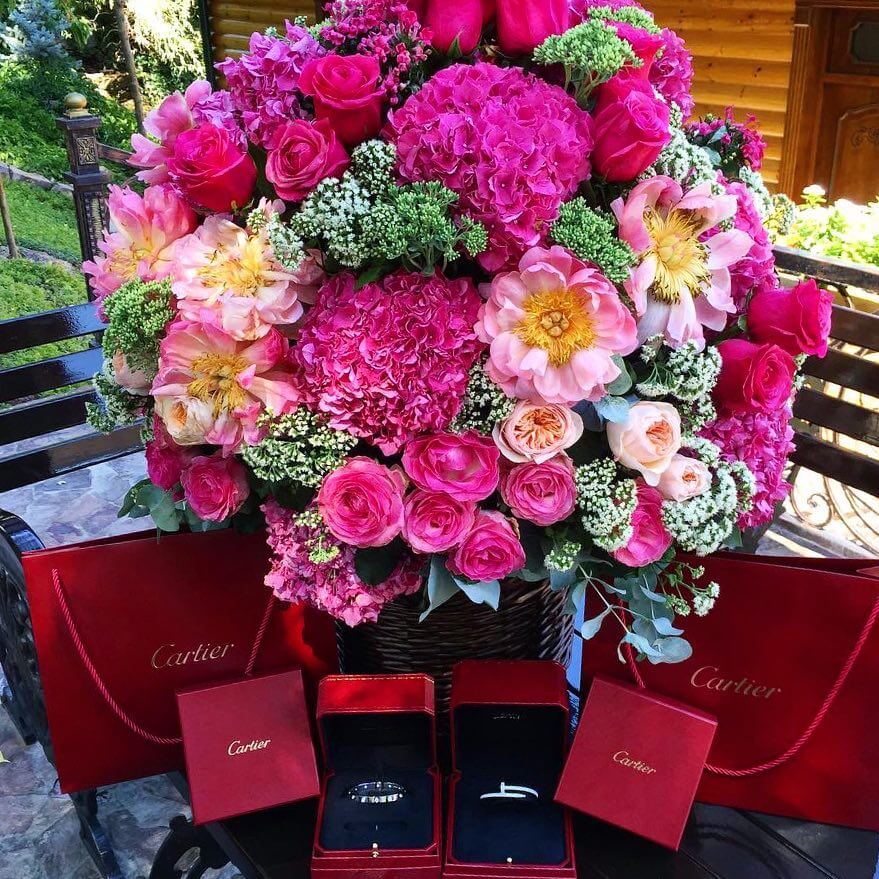 Богатый букет - 101 шт.