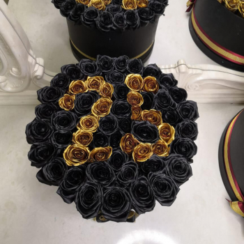 Черные розы с датой от 51 шт. Черные розы с датой от 51 шт.