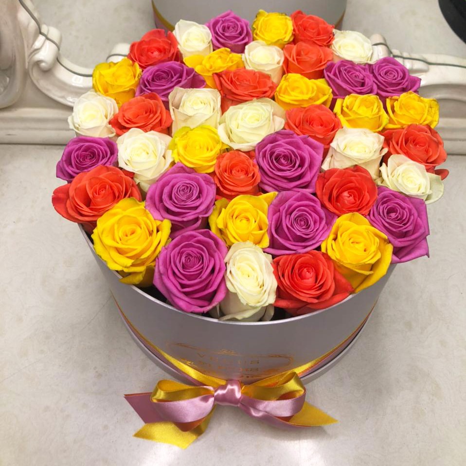 31 роза - весенний микс