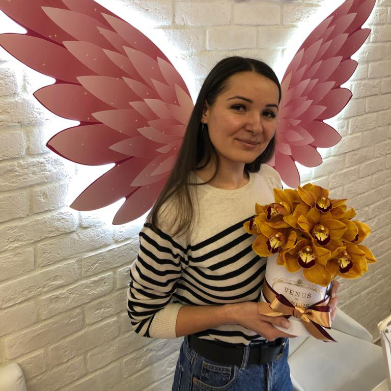 Медовые орхидеи в коробке от 13 шт.