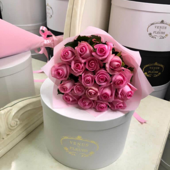 15 розовых роз в букете