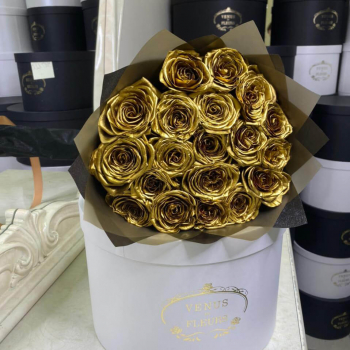 15 золотых роз в букете