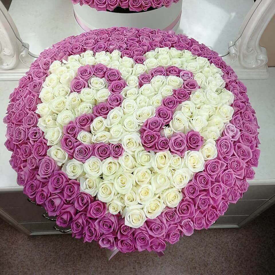 301 розовая роза в форме шара