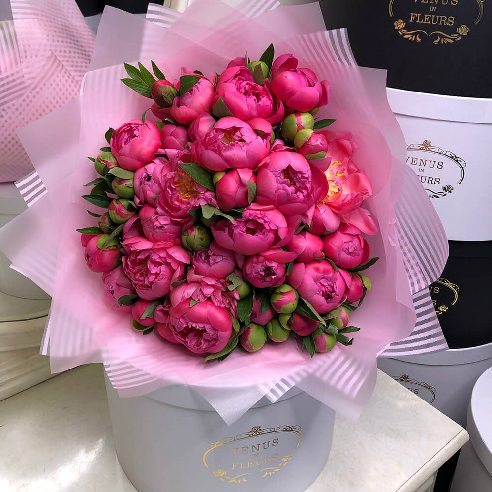 25 коралловых пионов в миксе