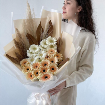 Бело-кофейный микс гербер - 19 шт.