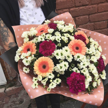 Герберы с хризантемами - 19 шт.