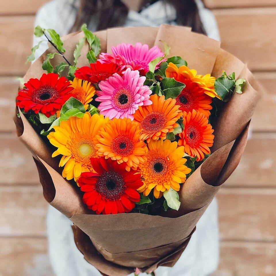 Микс из 29 гербер в букете