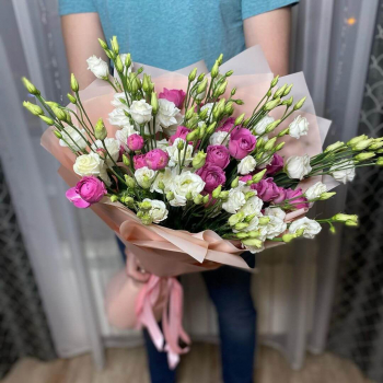 Пионовидные с эустомой - 19 шт.