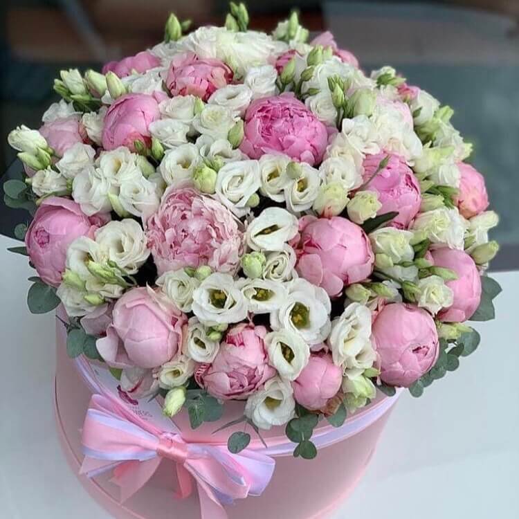 Эустомы с пионами - 41 шт.