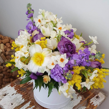 Букет на 8 марта - 31 шт.