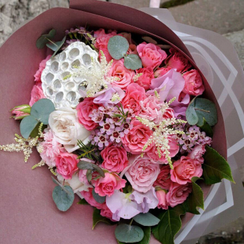 Лотос с розами - 17 шт.