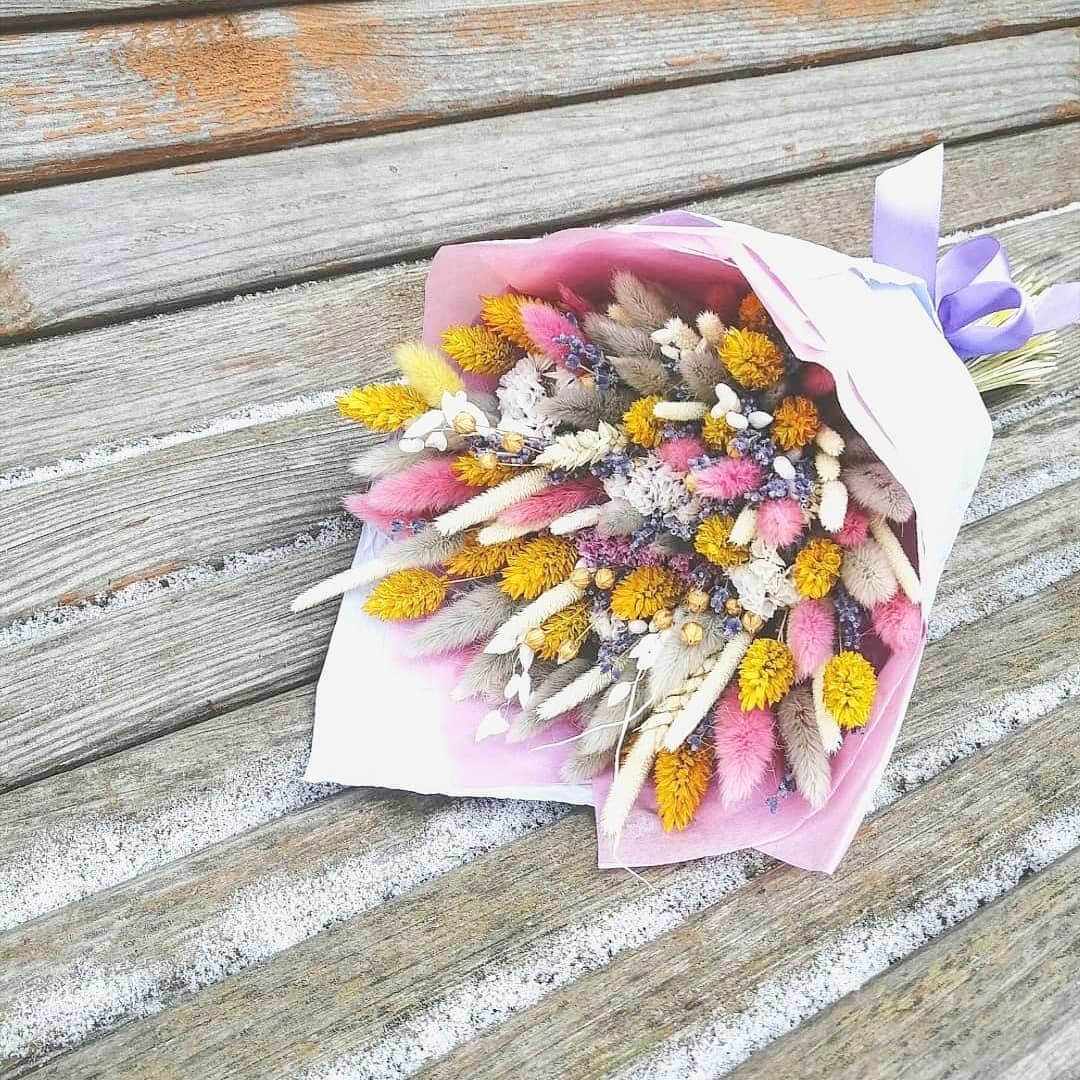 Букет из флейм и лагуруса - 45 шт.