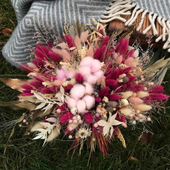 Хлопок с листьями в букете - 35 шт.