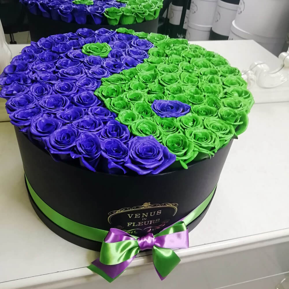 Сине-зеленые розы "Инь-Янь" от 51 шт.