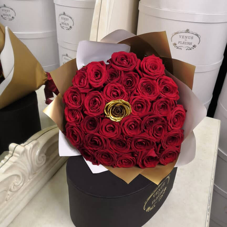 25 красных роз в букете