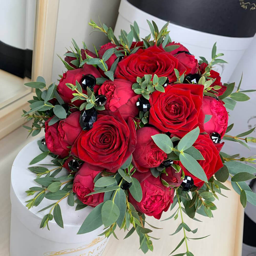 Букет невесты из пионовидных роз - 21 шт.