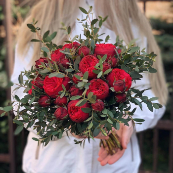 Букет невесты из пионовидных - 11 шт.