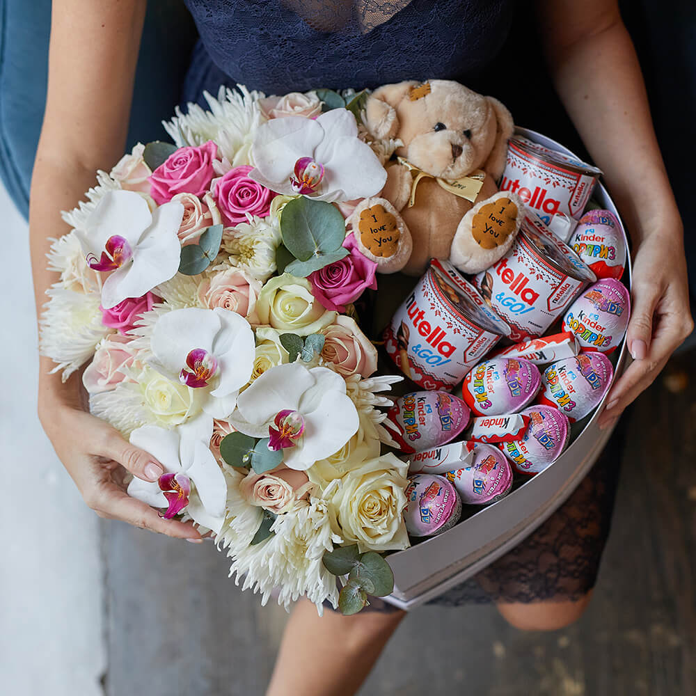 Дикая орхидея со сладостями - 51 шт.