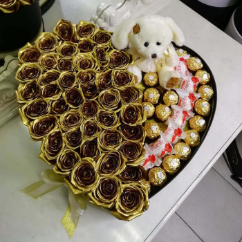 Золотые розы с мишкой от 31 шт. Золотые розы с мишкой от 31 шт.