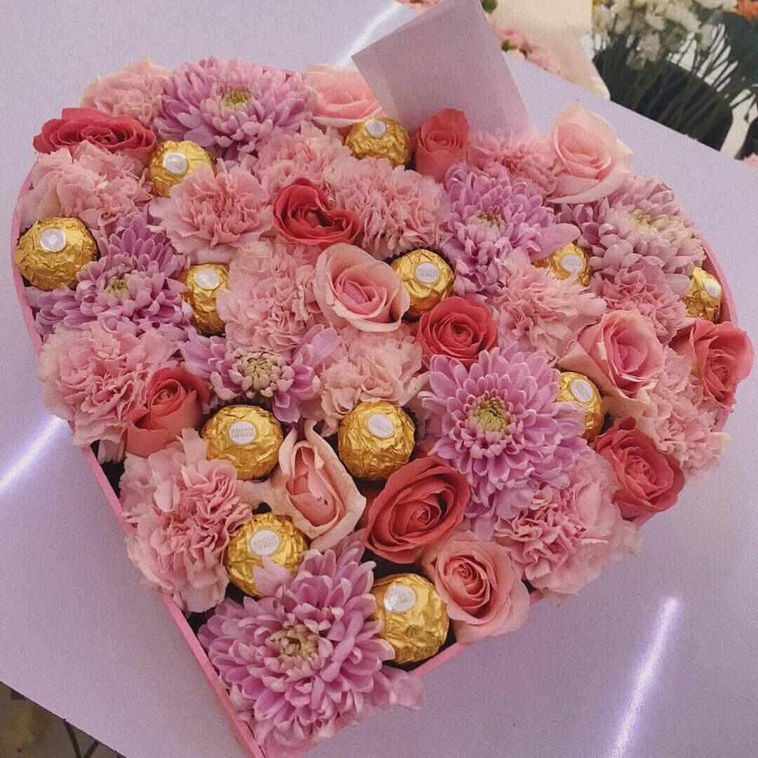 Гвоздики с Ferrero (сердце) - 41 шт.