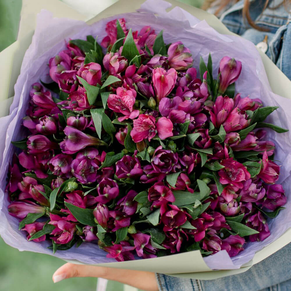 29 альстромерий в букете