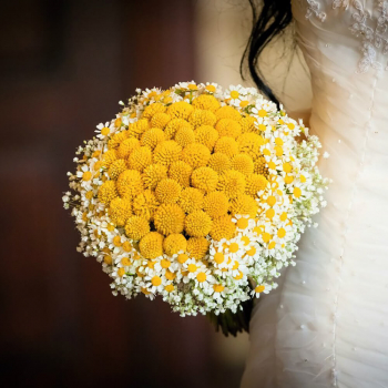 Свадебный букет из ромашек - 55 шт.