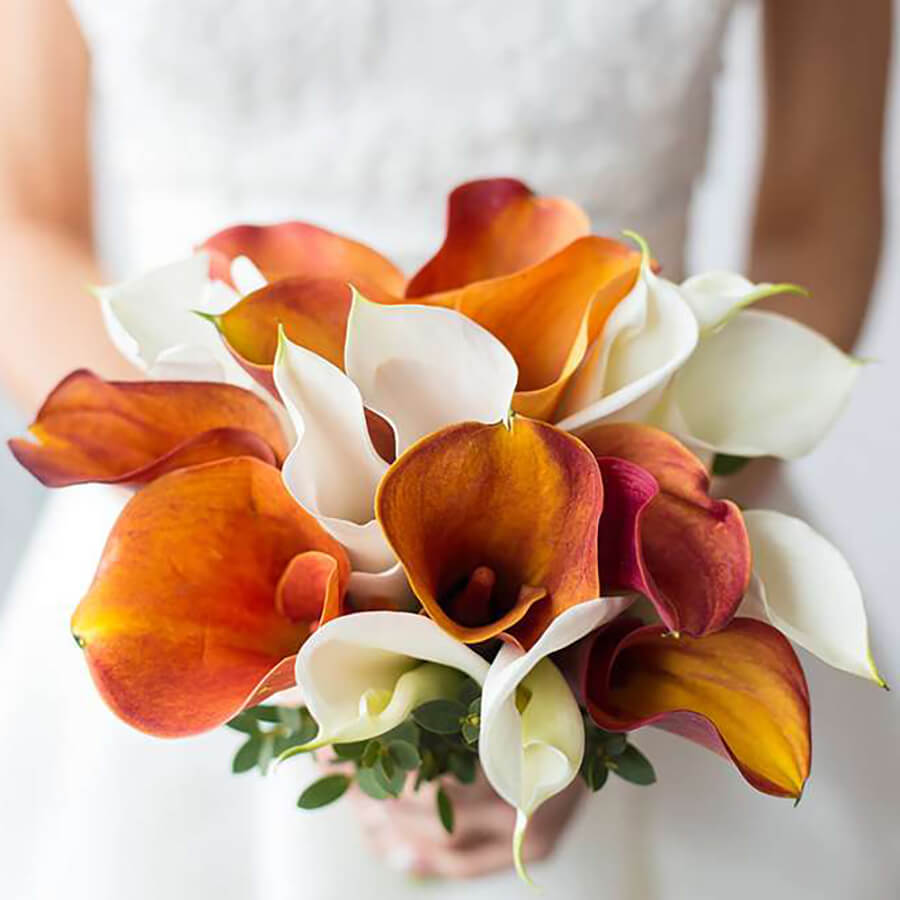 Яркий букет невесты - 19 шт.