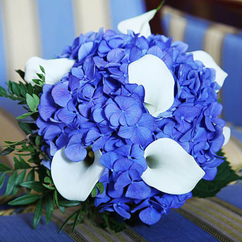 Букет невесты из калл и гортензий - 11 шт.