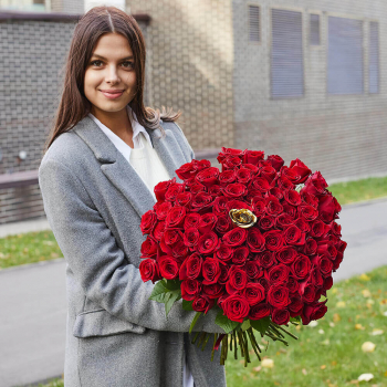 81 красная роза в букете 81 красная роза в букете