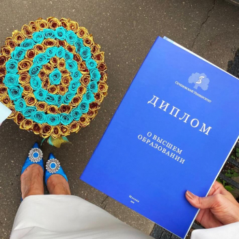 81 золотая роза - спираль 81 золотая роза - спираль