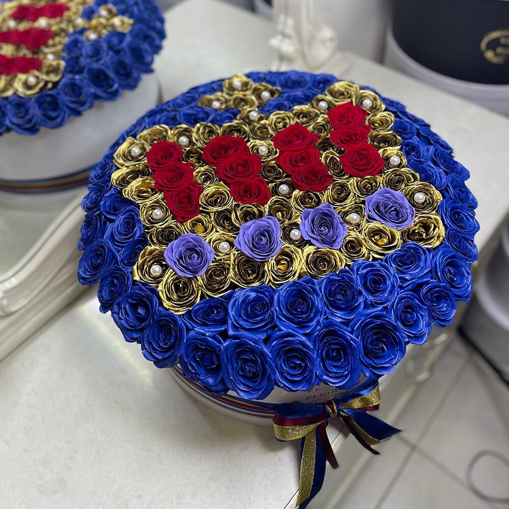 Синие розы "Её величество" - 131 шт.