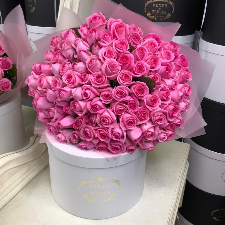 Букет розовых роз - 131 шт.