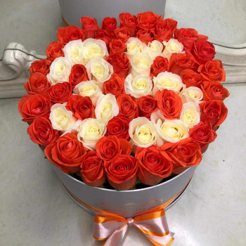 Коралловые розы с датой от 51 шт.