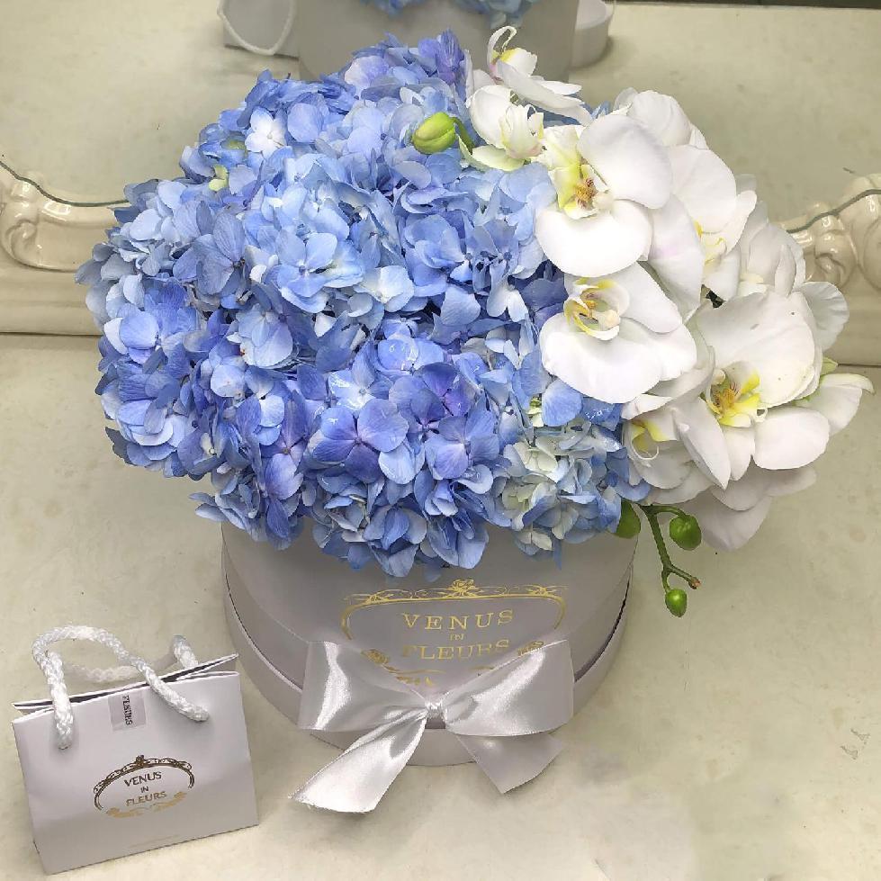 Гортензии с орхидеями от 29 шт.