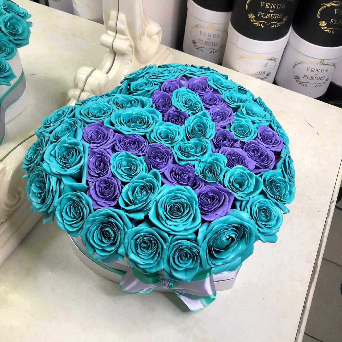  Бирюзовые розы с датой от 51 шт.
