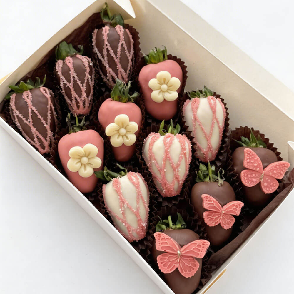 Клубника в шоколаде - Сакура