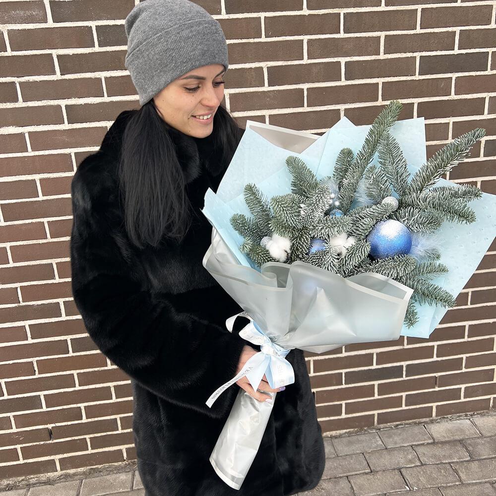 Новогодний букет - 9 шт.