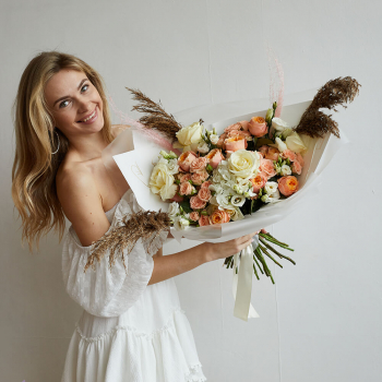 Театральный букет - 31 шт. Театральный букет - 31 шт.