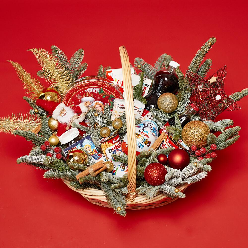 Новогодняя корзина для дочки - 23 шт.