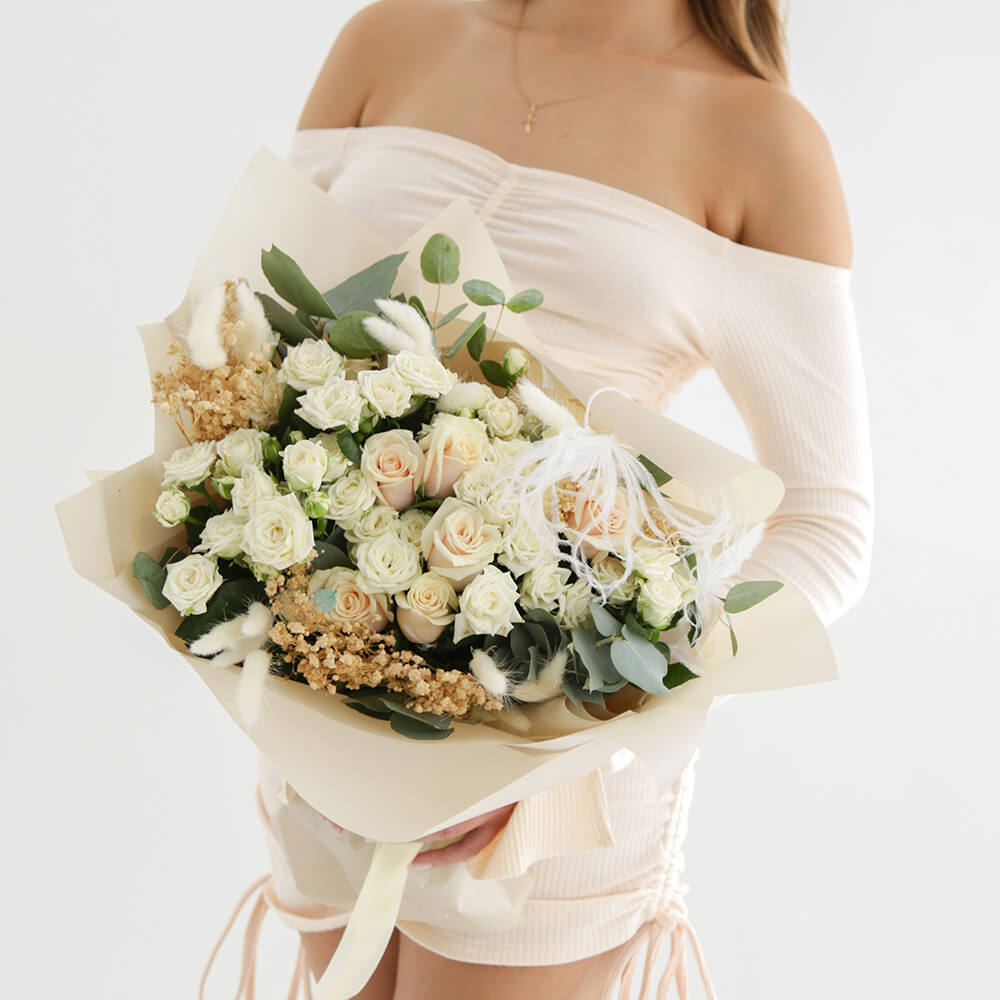 Авторский букет №11 - 19 шт. 