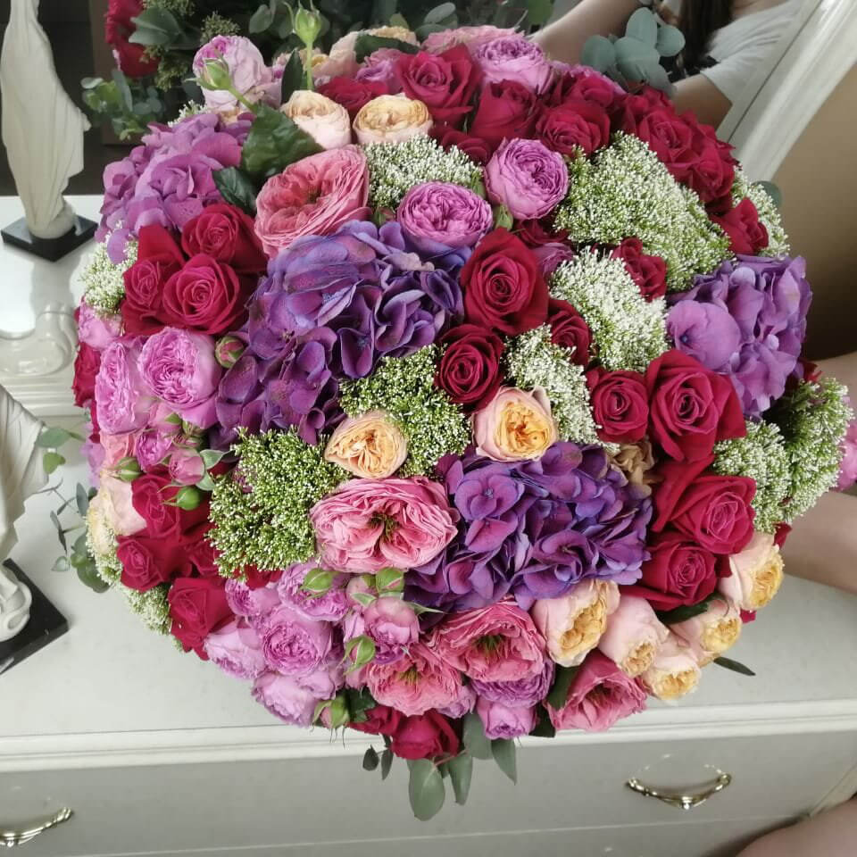 Богатый букет от 51 шт.